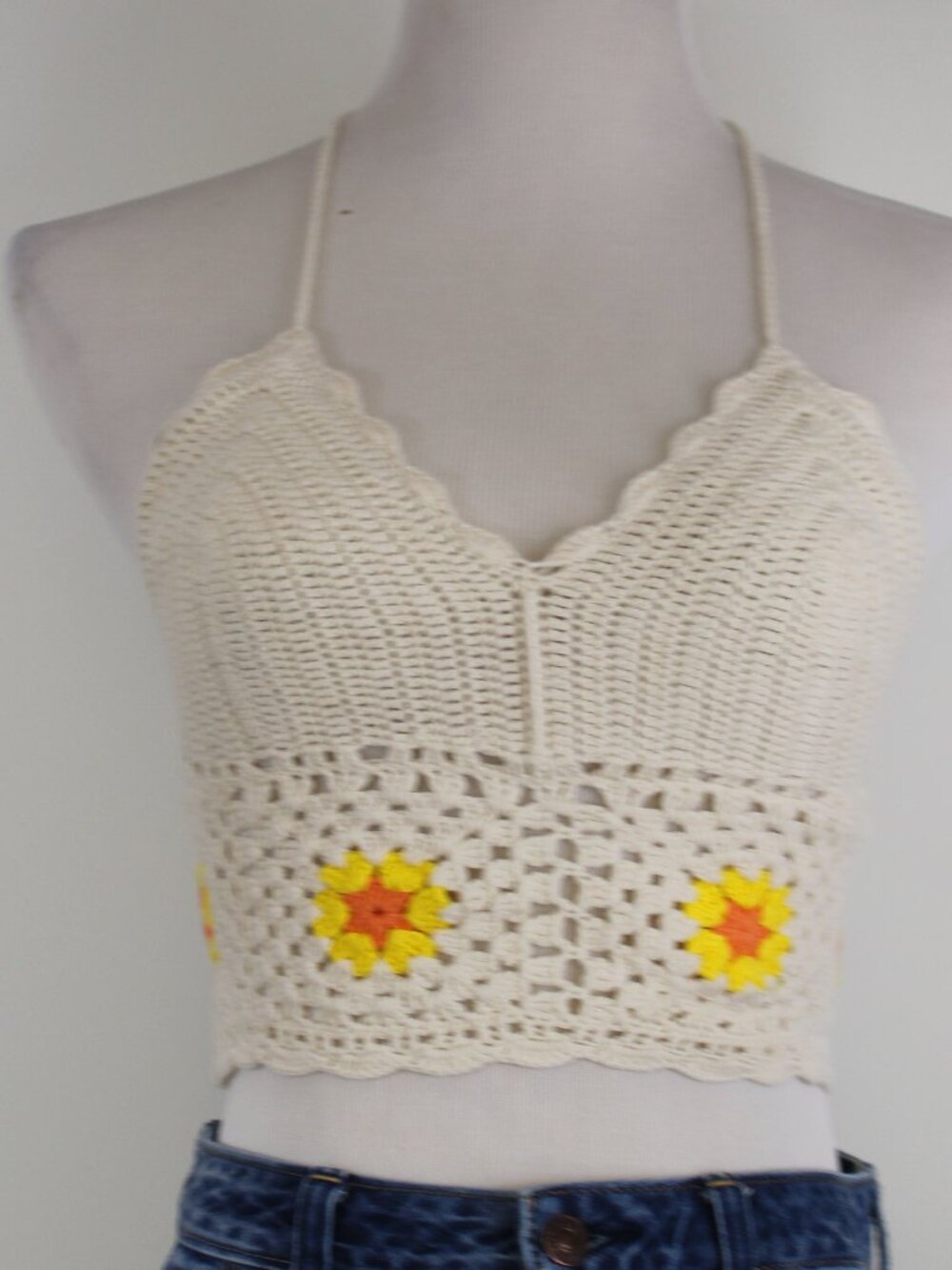 Aerie Crochet Halter Crop Top XS Cream Sunflower Boho Knit Festival‎